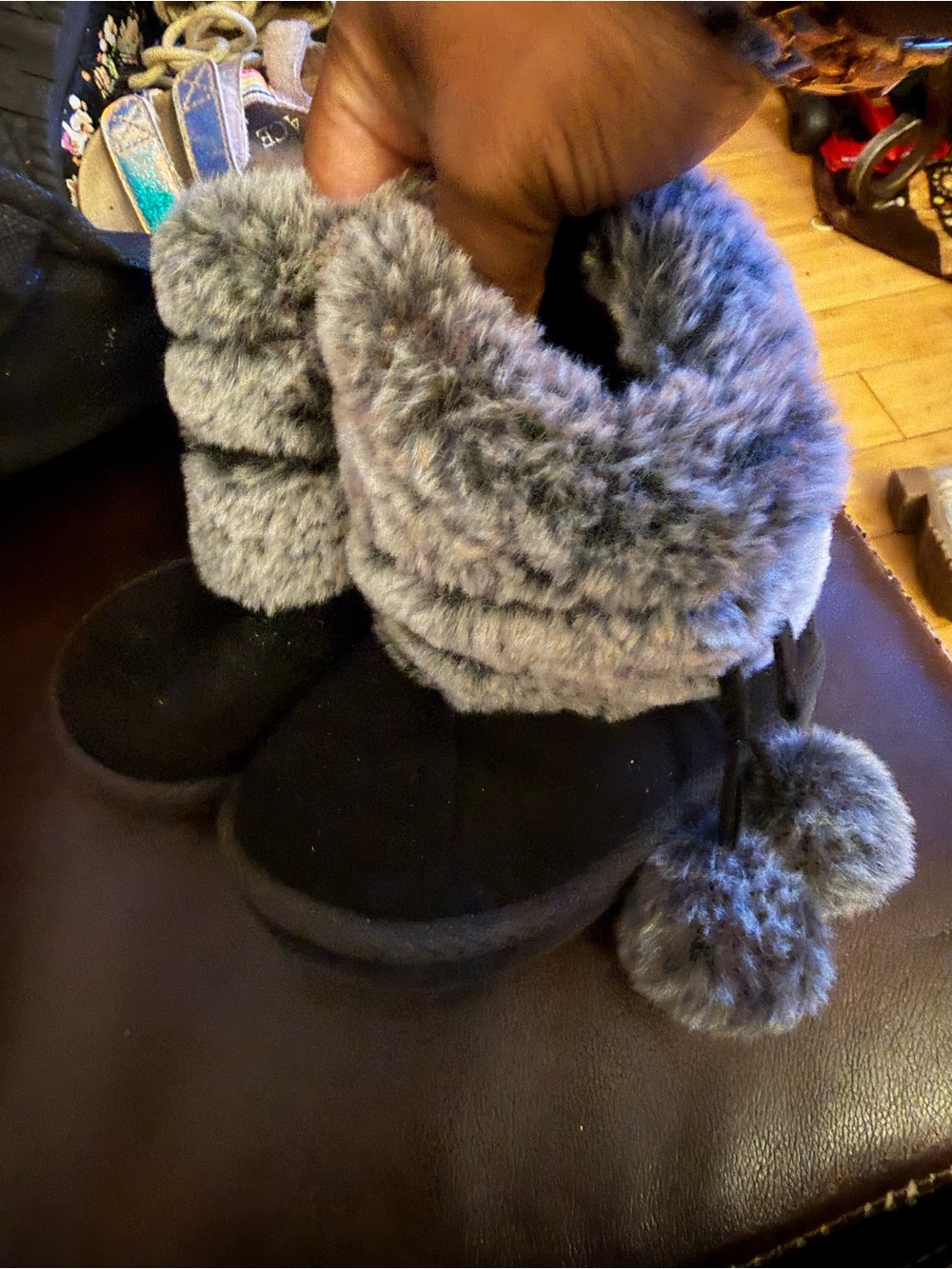 Cozy Kids Faux Fur Pom Booties - Black with Gray Trim